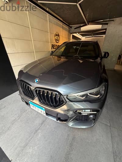 BMW X6 M50i 2021