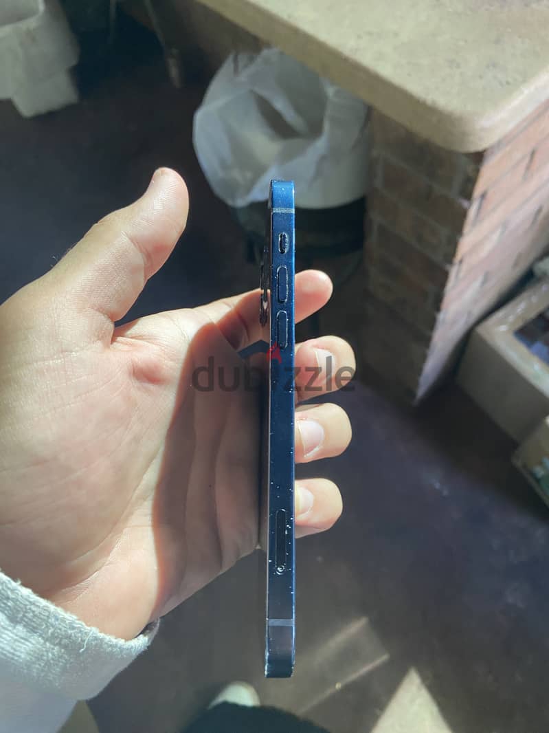 Apple - iPhone 12 2