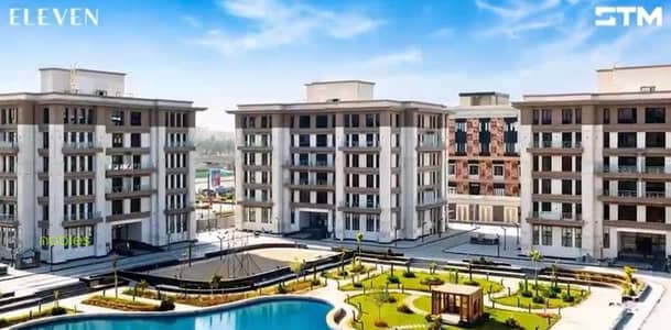 شقة للبيع استلام فوري، متشطبه بموقع مميز مباشرة على شارع التسعين الجنوبي، أمام الجامعة الأمريكية  في كمبوند اليفن ريزيدنس التجمع الخامس - New Cairo