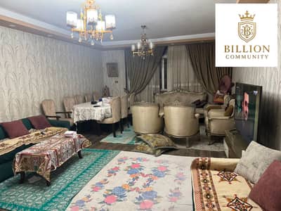 شقة بالفرش و التكييفات موقع مميز بجوارسيتى ستارز بأقل سعر فى ارض الجولف