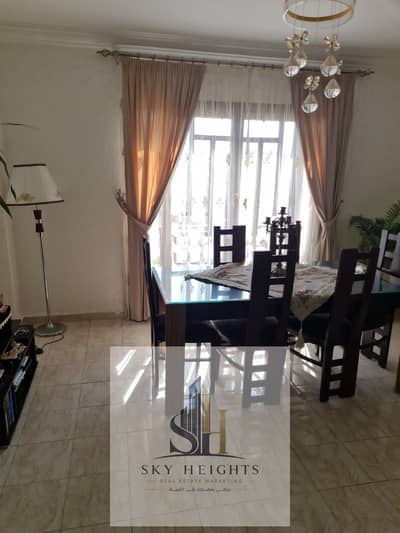 For sale: a unique apartment in Al Rehab – Phase 5. A great opportunity to own an apartment in a prime location with open views. Phase 5 – Area: 196 s