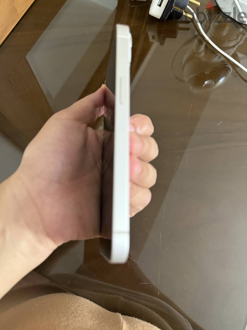Iphone 13 8