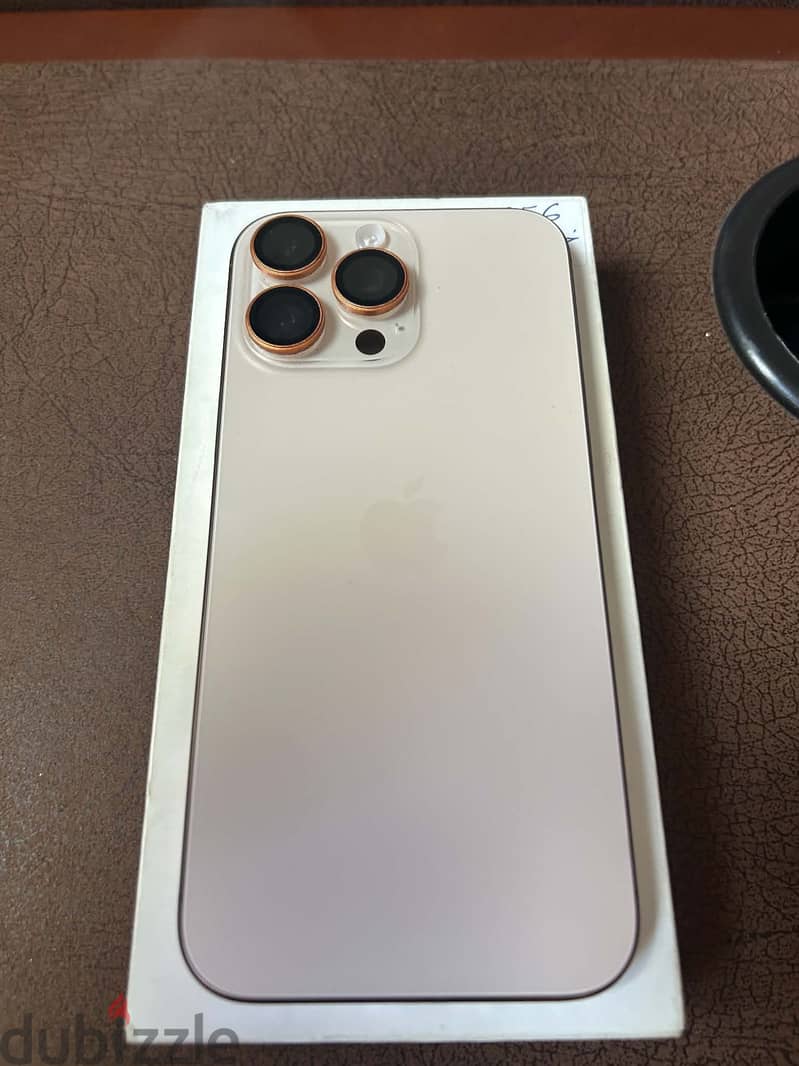 Apple - iPhone 16 Pro Max 4