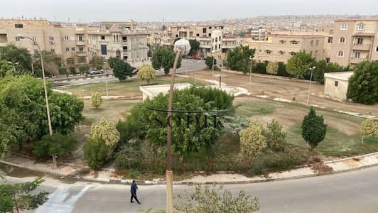 Apartment in a rooftop, 220 square meters with a 30-square-meter terrace, finished and ready to move in, and comes with a model 10, at a bargain price