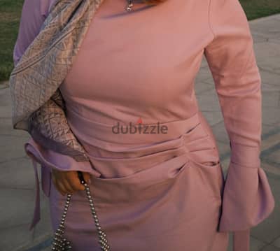 فستان سواريه Dress للبيع