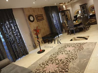 Apartment for sale in Obour City, 6th District, villas, one of the most prestigious neighborhoods in Obour, prime location near Al-Ghafour Al-Raheem M