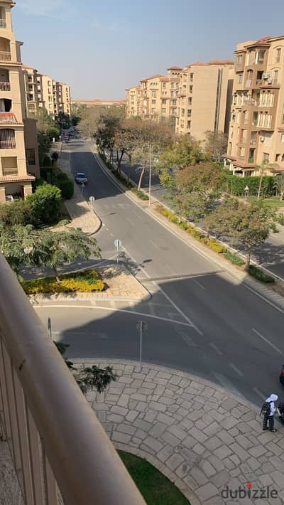  للإيجار المفروش – فرصة مميزة في B2 مدينتي 