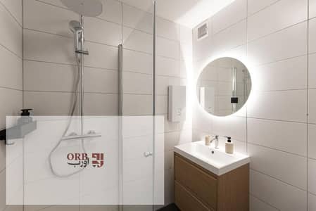 Corner ground-floor chalet for sale, fully finished with kitchen and ACs, 166 sqm with 211 sqm garden in Azha North, 3 bedrooms and 4 bathrooms, direc
