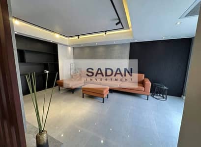شقه بجاردن بخصم 50% في التجمع الخامس امتداد شارع الثورة في تاج سيتي مع شركه مدينه مصر | القاهره الجديدة | taj cit