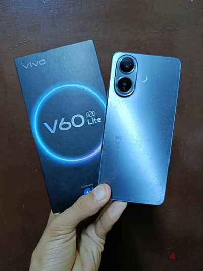 V60 LITE 5G بكل مشتملاته