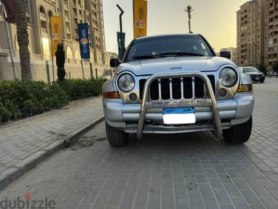 جيب ليبرتى 2006 فابريكا اول يد من الزيرو