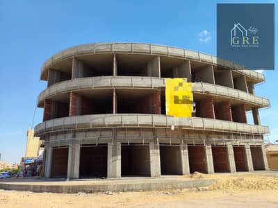Commercial store for sale 27m inside Al Jawhara Mall, Boulevard 6 October, a very distinctive investment location, strong rental return, a rare opportunity with a down payment of 35% and installment over 4 years.