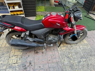 بنيلي  vlm 200cc