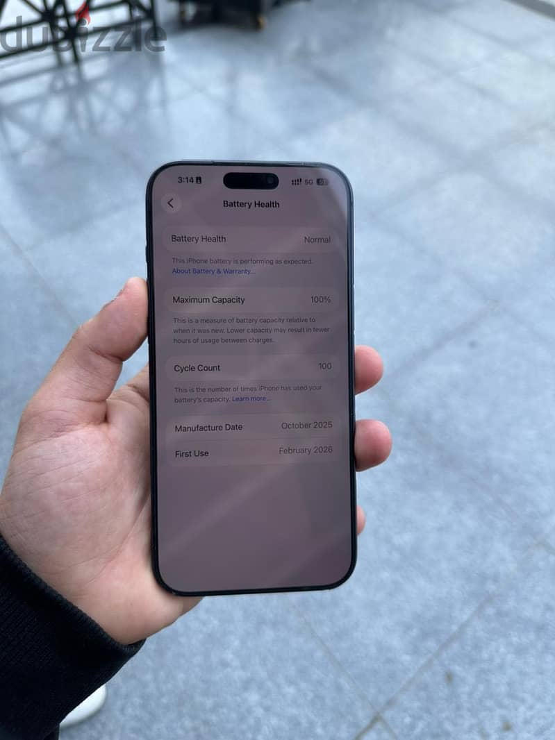 Apple - iPhone 17 Pro Max 1