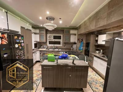 For sale, a special finishing apartment of 250m