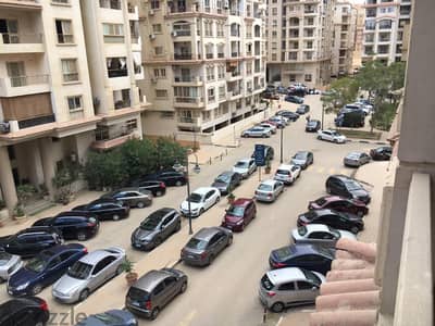 شقة للبيع بالبارون سيتي من المالك