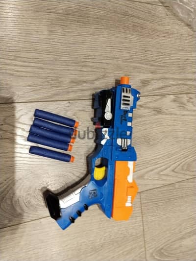 fun kids toy gun with five foam bullets