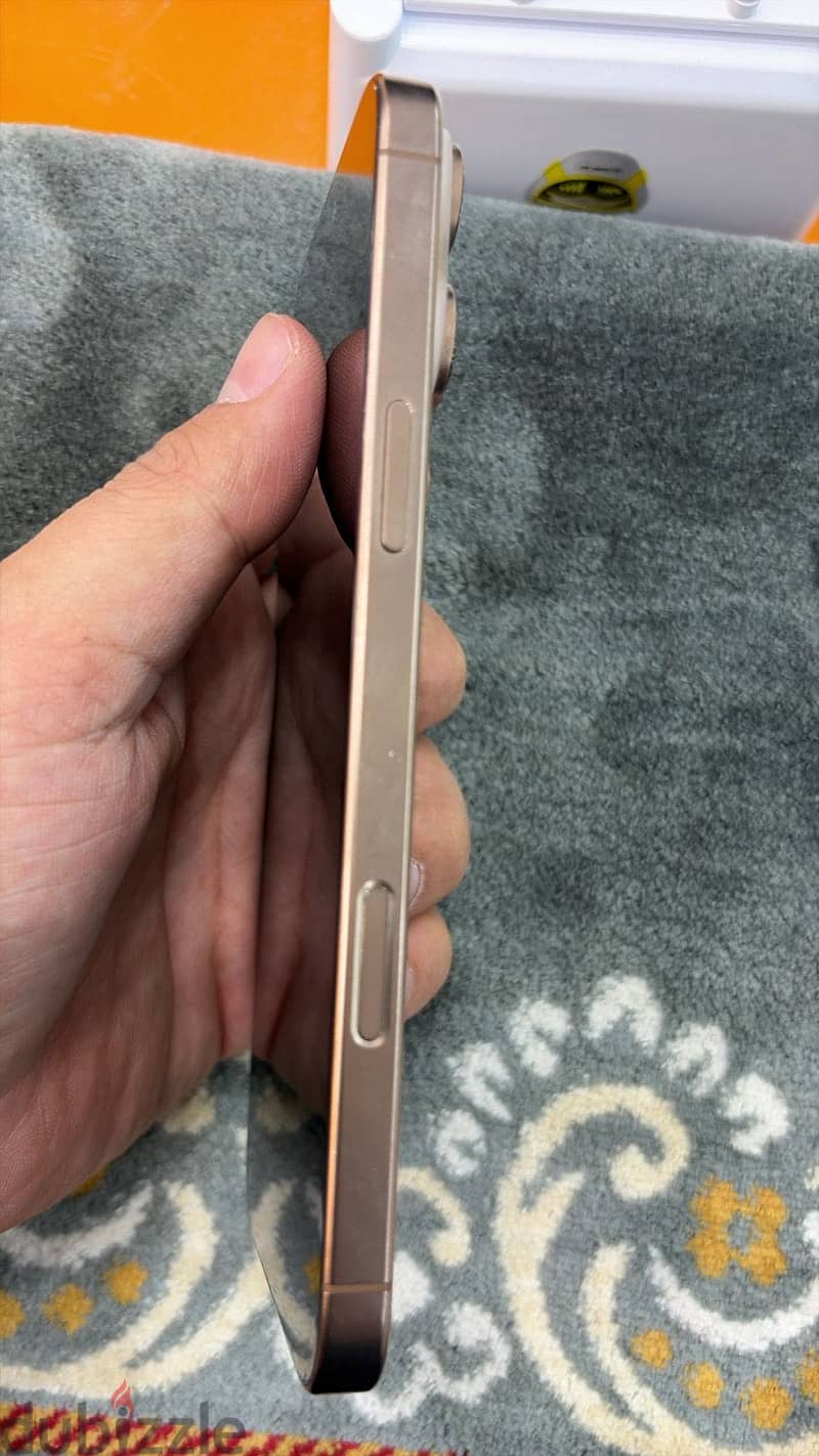 Apple - iPhone 16 Pro Max 2