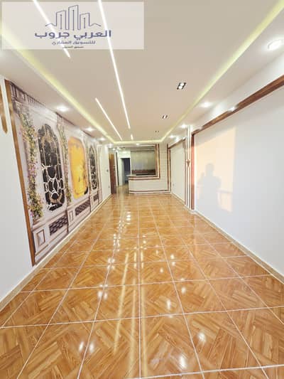 شقه في اسكندرية العجمي شاطئ النخيل بجوار البحر كاش اوتقسيط تشطيب التـــــــــــرا لوكس