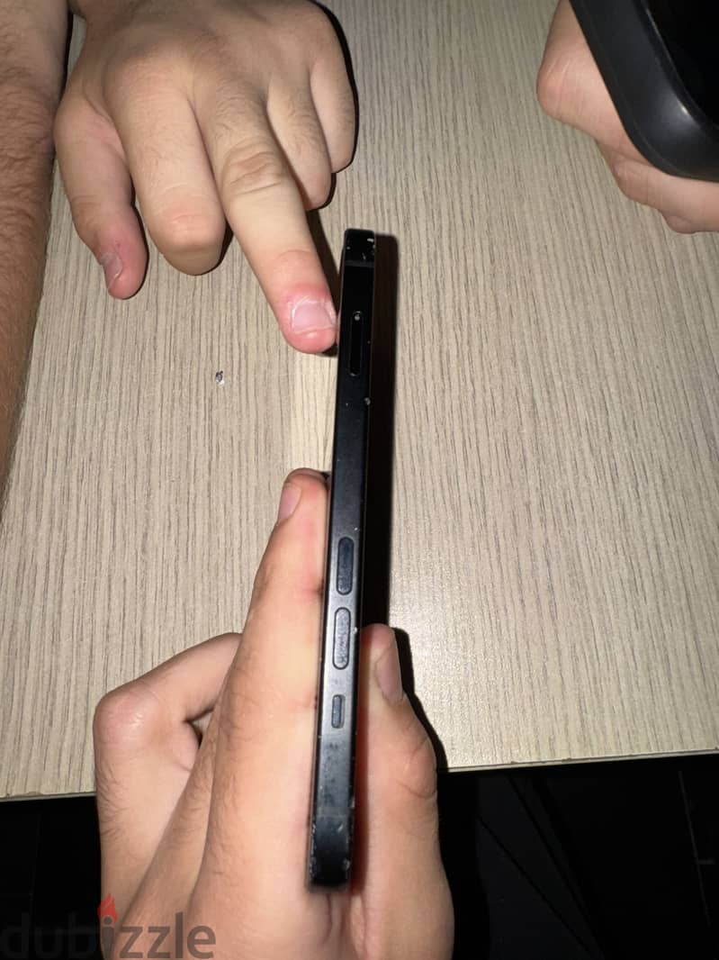 Apple - iPhone 15 1