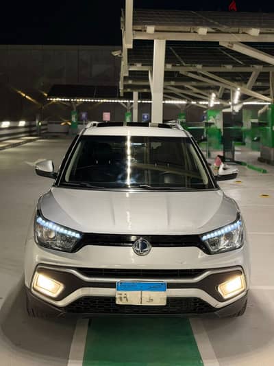 سانج يونغ تيفولى XLV 2019 top line