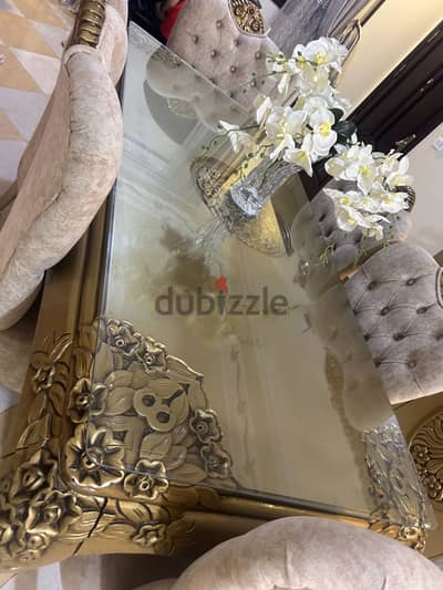 طاولة سفرة مع نيش وبوفيه خشب زان محفور