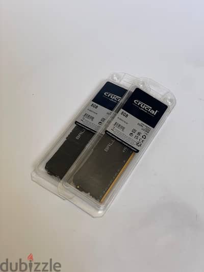 رامات Crucial Ballistix 16GB (2x8GB) DDR4 3200MHz CL16 بالعلبة