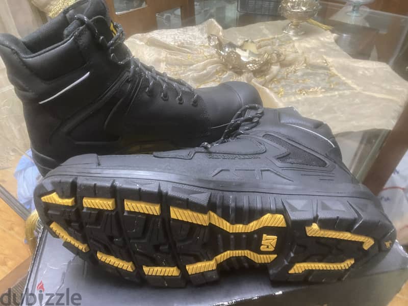 caterpiller shose 2