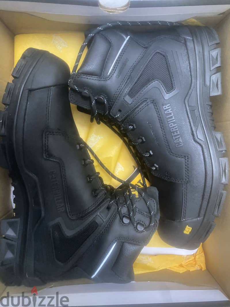 caterpiller shose 4