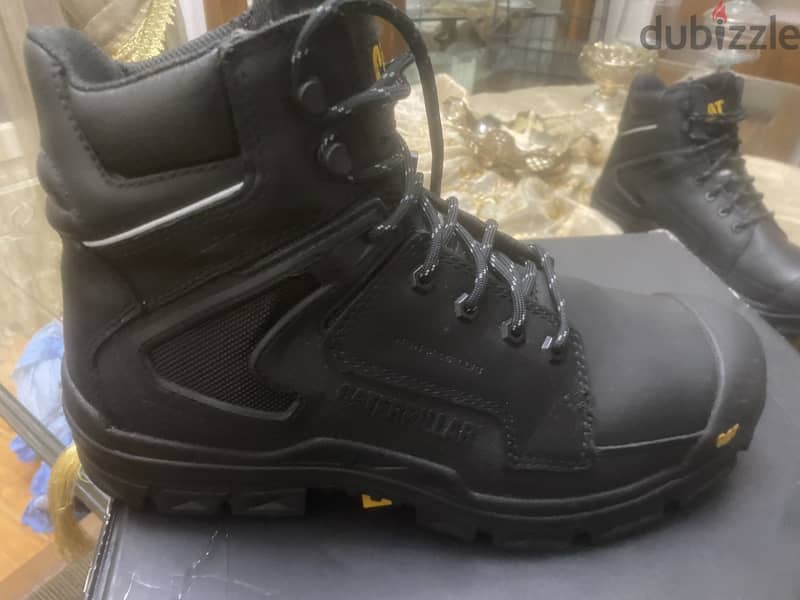 caterpiller shose 5