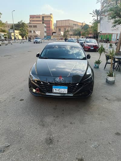 هيونداي إلينترا 2021