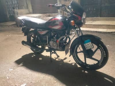 مكنه بوكسر 150cc  ماشيه 14000كيلو