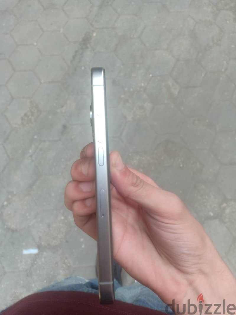 iPhone 15 Pro 3