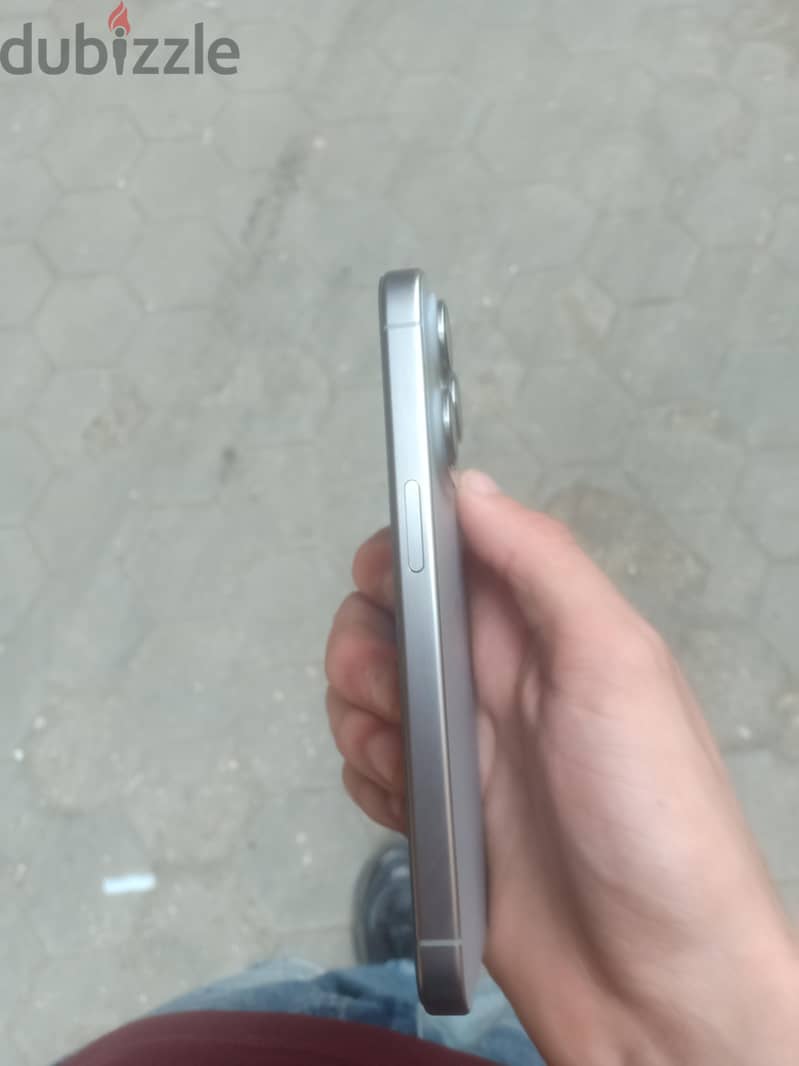 iPhone 15 Pro 5