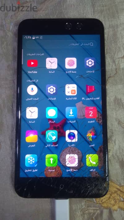 ايتل s32 lite يعمل بامتياز جدا جدا شرخ فى الباغه الخارجيه غير مؤثر نها