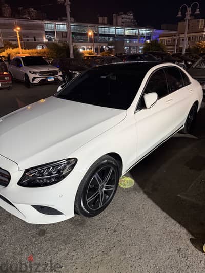 مرسيدس بنز سي 180 2020
