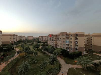 Apartment for sale with special finishes 116 at a price of 6,500