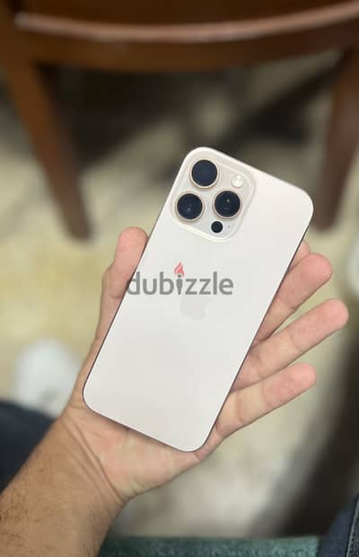 آبل - آيفون 16 برو ماكس