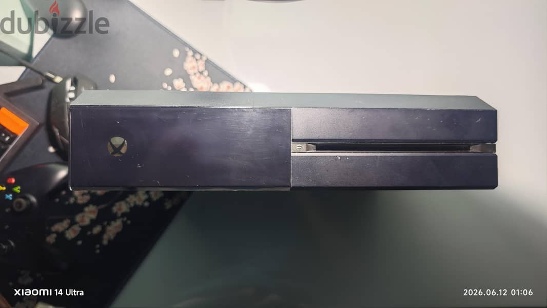 Xbox one 1TB 9