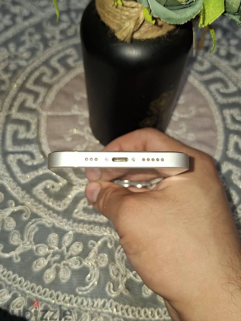 Apple - iPhone 13 1