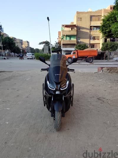 اسكوتر N max