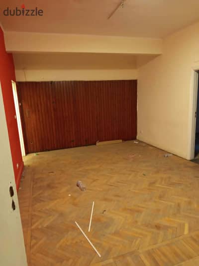 Super Lux Office on Abdel Khalek Tharwat Street near Karam Al-Sham 19 All-inclusive services