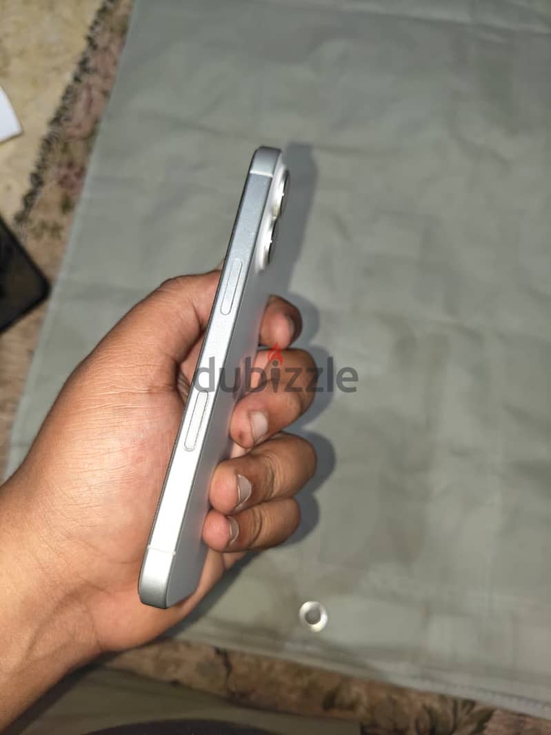 Apple - iPhone 16 1