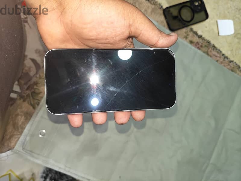 Apple - iPhone 16 4