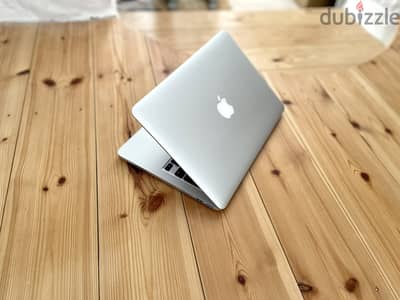 زيرو Apple Macbook Pro i5