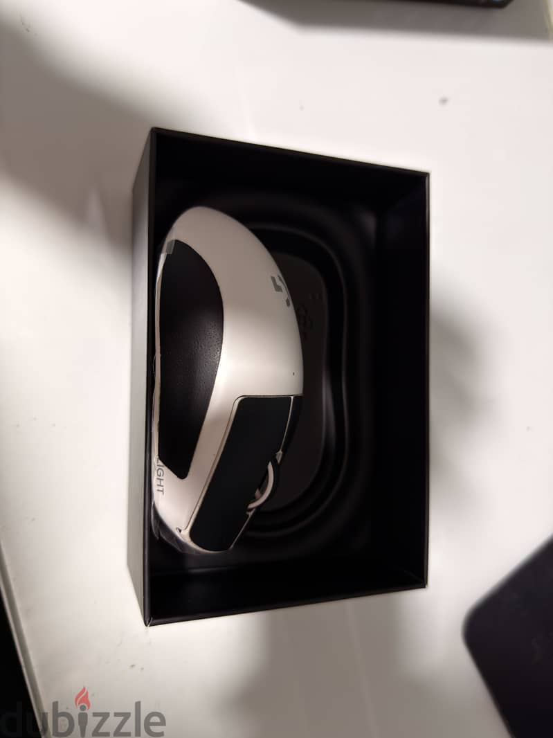 Logitech G PRO X SUPERLIGHT Wireless Gaming Mouse - White 2