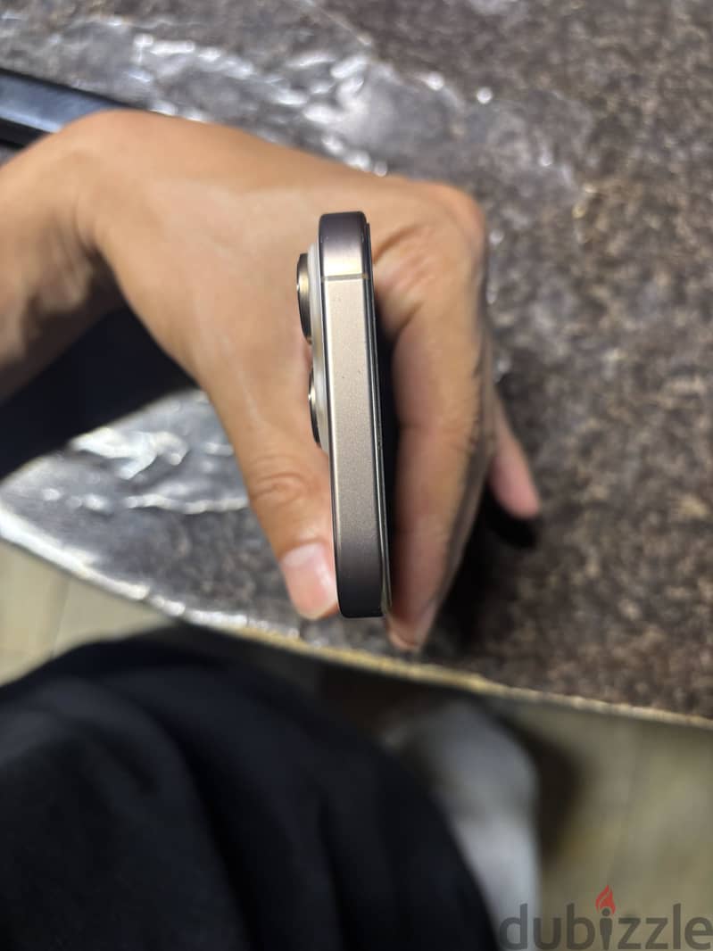 Apple - iPhone 16 Pro 1
