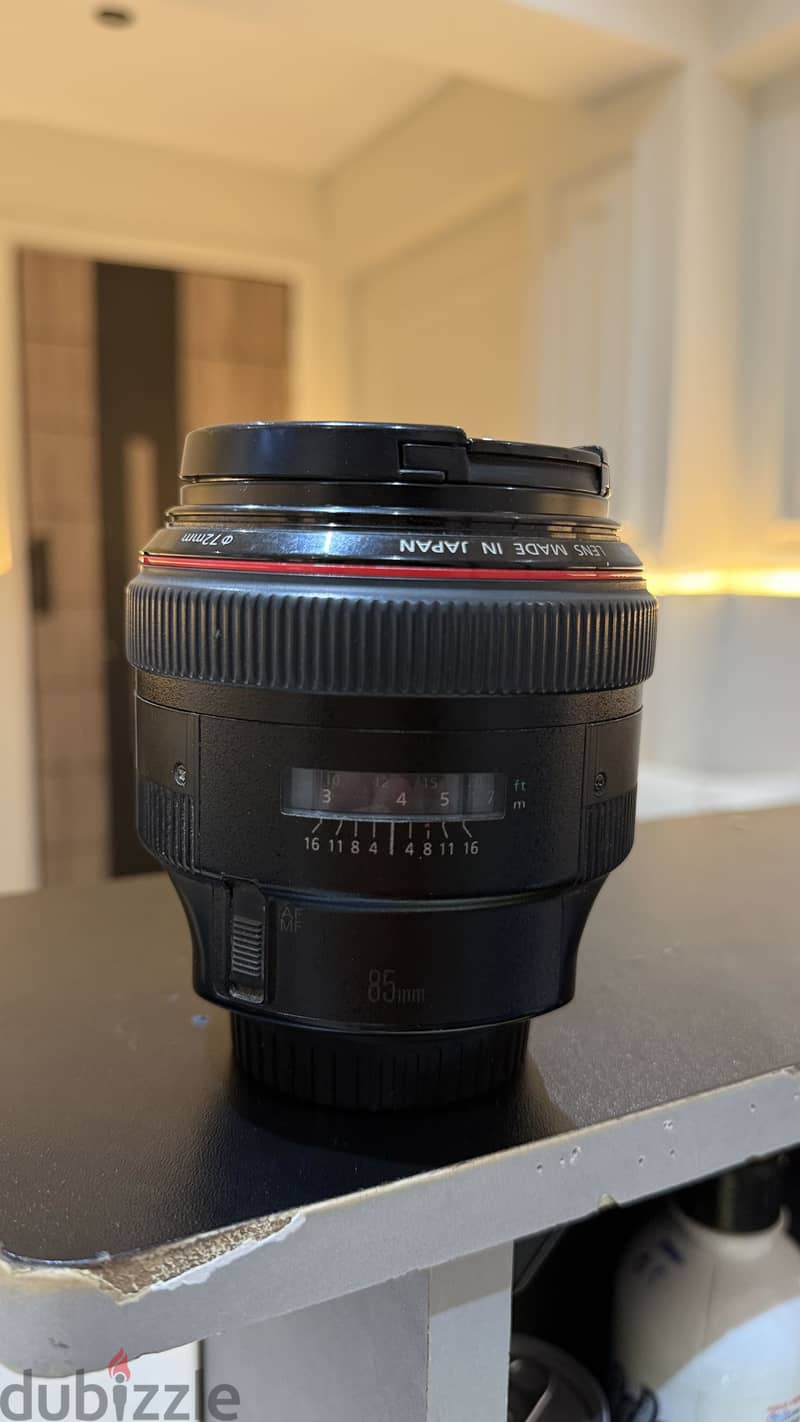 Canon 85 F1.2 Ef 5
