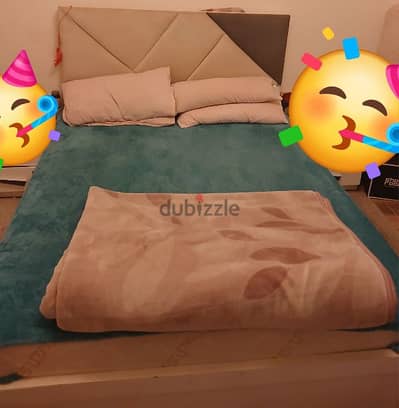 سرير فردين بحاله ممتازه