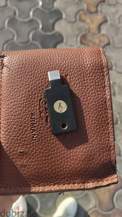 Yubikey type c for sell يوبي كي للبيع تايب سي